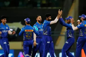 CSK vs MI, IPL 2022: मुंबई ने चेन्नई को पांच विकेट से हराकर आईपीएल से किया बाहर
