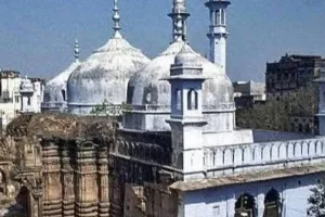 ज्ञानवापी मामले में दायित्व निर्वहन में लापरवाही के कारण हटाये गये एडवोकेट कमिश्नर अजय मिश्रा