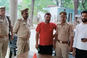 अयोध्या: ताजमहल में शिव चालीसा पढ़ने जा रहे भाजपा नेता को पुलिस ने किया नजरबंद