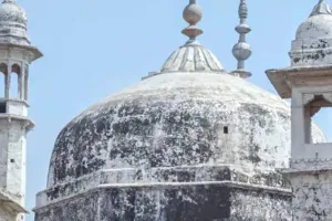 ज्ञानवापी के अंदर एक और शिवलिंग, काशी विश्वनाथ मंदिर के पूर्व महंत ने किया दावा