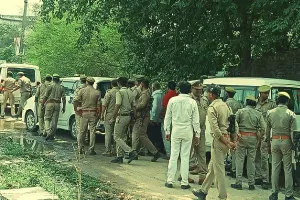 प्रयागराज: गोलियों की तड़तड़ाहट से एक बार फिर दहली संगम नगरी, एक की मौत, दो गंभीर