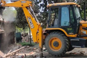 अयोध्या: प्रशासन के अवैध अतिक्रमण हटाने की मुनादी से दुकानदारों की नींद हुई हराम