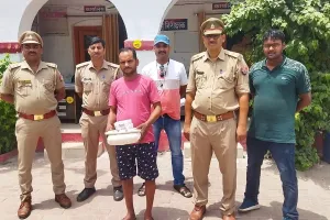 अयोध्या: चोरी करने वाले गैंग का लीडर गिरफ्तार, बोलेरो बरामद
