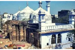 Gyanvapi Mosque Survey: दूसरे दिन का सर्वे हुआ पूरा, हिंदू पक्ष ने कहा- हमारा दावा हुआ और मजबूत