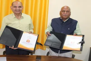 गोरखपुर : आयुर्वेद को मॉडर्न मेडिसिन के समानांतर खड़ा करने के प्रयास शुरू