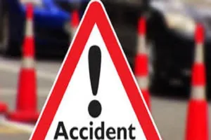 उत्तराखंड: यात्रियों से भरी बोलेरो खाई में गिरी, तीन लोगों की मौत, छह घायल