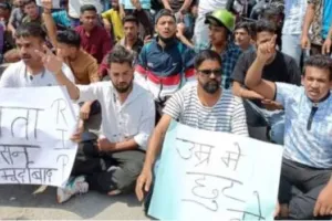 Agneepath Scheme: उत्तराखंड में अग्निपथ भर्ती योजना को लेकर युवाओं का हल्लाबोल