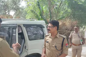 बाराबंकी: लाठी-डंडों से पीटकर युवक की नृशंस हत्या, महिला सहित तीन गिरफ्तार, चौथे की तलाश जारी