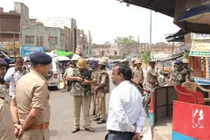 अयोध्या: जुमे की नमाज को लेकर अलर्ट रहा प्रशासन, डीएम-एसएसपी रहे भ्रमणशील