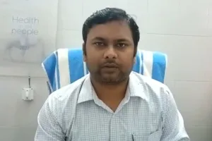 CHC के निवर्तमान अधीक्षक ने तबादले के बाद भी नहीं छोड़ा आवास, विरोध किया तो…