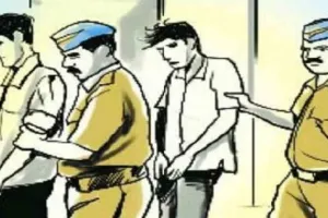 बरेली: संविदा कर्मियों ने जेई को पीटा, पुलिस ने दो लोगों को पकड़ा
