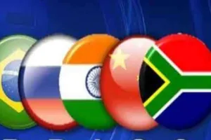 सम्मेलन और चुनौतियां