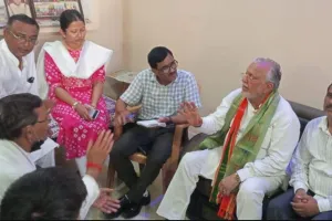 शाहजहांपुर: स्वाभिमान को प्रदर्शित करने वाला हो मंदिर का भव्य गुंबद- मंत्री सुरेश कुमार खन्ना