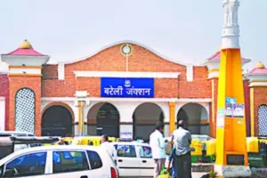 बरेली: जंक्शन पर आम यात्री बनकर पानी की ओवर रेटिंग चेक करने पहुंचे डीआरएम, खलबली