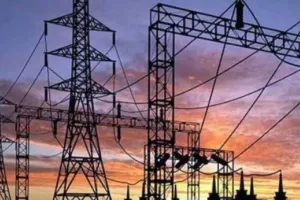 बरेली: शहर में दो जगह खुदाई में कटी बिजली केबिल, कई इलाकों में हुई कटौती