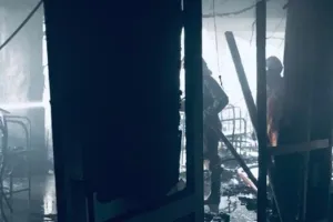 दिल्ली के रोहिणी अस्पताल में लगी भीषण आग, एक मरीज की मौत की जताई जा रही आशंका