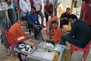 छत्तीसगढ़: बोरवेल में फंसे लड़के को बचाने का प्रयास तीसरे दिन भी जारी
