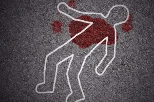 मुरादाबाद : गर्दन में सरिया घुसने से युवक की मौत, शिनाख्त नहीं