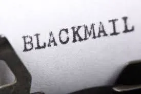 नैनीताल: फेसबुक पर लड़की बनकर दोस्ती की, अब कर रहा ब्लैकमेल