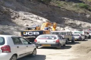 नैनीताल: समय पर दुरुस्त करें अल्मोड़ा-खैरना हाईवे, केंद्रीय रक्षा राज्य मंत्री अजय भट्ट ने बैठक में दिए निर्देश