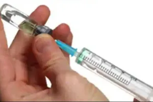 कर्नाटक : एंटीबायोटिक इंजेक्शन लगाने के बाद 14 बच्चों की तबीयत बिगड़ी