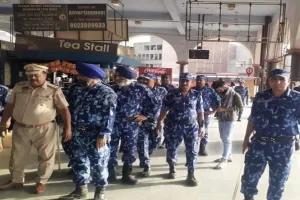 ऑपरेशन ब्लू स्टार की 38वीं बरसी आज, अमृतसर में कट्टरपंथी संगठनों ने बुलाया बंद, चप्पे-चप्पे पर पुलिस की तैनाती