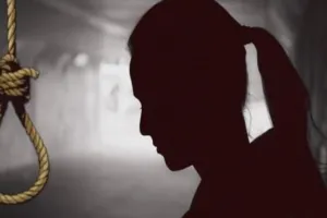 रामनगर: प्रेमी की मौत के चलते थी सदमे में, मौत को लगाया गले