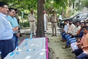 बरेली: मयूर वन चेतना में जिलाधिकारी ने किया पौधारोपण