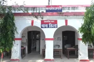 बरेली: प्रेमिका के लिए पत्नी के सिर पर मारा सब्बल, बात -बात पर तान देता था तमंचा