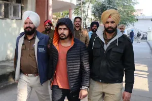 मूसेवाला हत्याकांड: लॉरेन्स बिश्नोई ने कबूली हत्या को अंजाम देने की बात, पूछताछ के बाद शूटर्स की धरपकड़ के लिए नेपाल पहुंची दिल्ली पुलिस