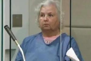 ‘हाउ टू मर्डर योर हसबैंड’ लेख लिखने वाली नैन्सी क्रैम्पटन को पति की हत्या में उम्रकैद की सजा