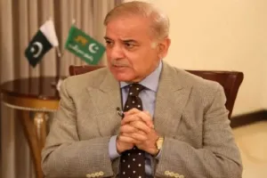 पाकिस्तान के तीन हिस्सों में टूटने की धमकी पर भड़के शहबाज, इमरान को दी चेतावनी