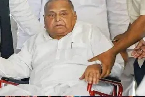 सपा संरक्षक मुलायम सिंह यादव की बिगड़ी तबीयत, अस्पताल में हुये भर्ती