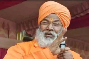 शुक्रवार को पत्थर फेंके जायेंगे तो शनिवार को बुलडोजर गरजेगा: साक्षी महाराज