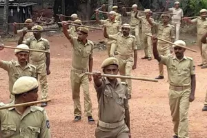 लखनऊ : अपना हक पाने की जिद में जदोजहद कर रहे होमगार्ड्स जवान….जानें पूरा मामला