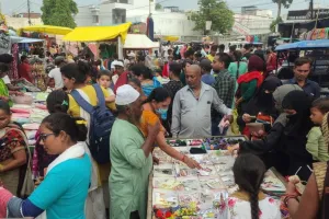 अयोध्या: कोरोना को लेकर लोग हुए लापरवाह, प्रशासन दिखा मौन