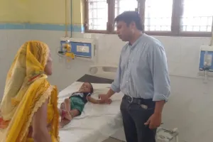 अयोध्या: भीषण गर्मी का मासूमों पर कहर, बच्चों में बढ़ी उल्टी व दस्त की समस्या