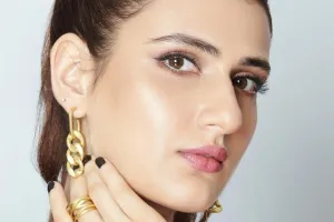 सैम बहादुर में इंदिरा गांधी के किरदार में नजर आएंगी फतिमा सना शेख