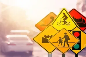 लखनऊ में वकीलों का प्रदर्शन आज, बदली रहेगी 22 प्रुमख मार्गों की यातायात व्यवस्था, इन रास्तों पर जाने से बचें