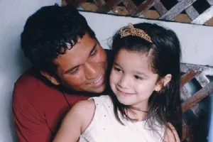 सचिन तेंदुलकर ने बेटी सारा संग शेयर की थ्रोबैक फोटो, फैंस बोले- पापा की परी!