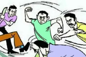 रुद्रपुर: जरा सी बात पर पेट्रोल पंप कर्मियों के साथ मारपीट, पीएसी कर्मी से रायफल छिनने की कोशिश