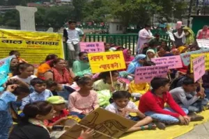 रुद्रपुर: इंटरार्क की खुली तालाबंदी, मजदूरों ने काम किया शुरू, मांगों पर अभी कोई समझौता नहीं