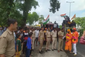 बरेली: संवेदनशील गांवों से निकली शांतिपूर्वक कांवड़ यात्रा, अधिकारियों ने ली राहत की सांस