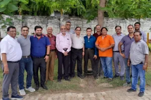 बरेली: आईआईए ने सीबीगंज में किया पौधरोपण