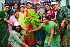 बरेली: सेक्रेड हार्ट्स विद्यालय में वन महोत्सव मनाया गया