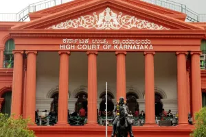 बेंगलुरु में पार्क के अंदर तरण ताल, जिम आदि का निर्माण नियमों के विरुद्ध: कर्नाटक उच्च न्यायालय