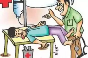 बरेली: मरीजों के साथ खिलवाड़, डॉक्टर साहब छुट्टी पर, जाम पीएचसी पर वार्ड ब्वॉय कर रहा इलाज