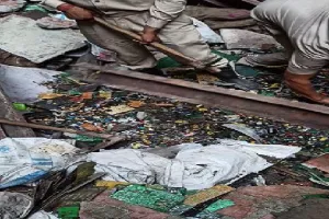 उत्तर पूर्वी दिल्ली में इमारत ढहने से एक व्यक्ति की मौत