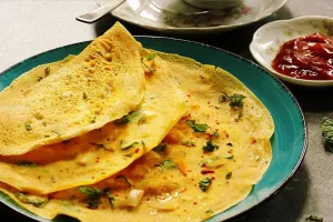 घर में बनाएं पिज्जा से टेस्टी चीला, चीज और सब्जियों से होता है भरपूर