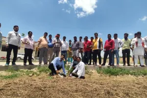 बहराइच : पौधरोपण कर मनाया दिव्यांग का जन्मदिन, कई राज्यस्तरीय पुरस्कारों से हुए हैं सम्मानित